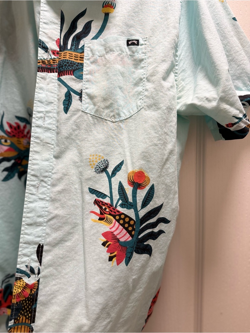 Billabong Men’s Turquoise Short-Sleeve Floral Button-Down Shirt - Picture 2 of 7